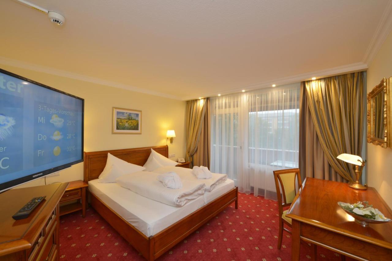 Hotel Schweizer Hof Thermal Und Vital Resort (Adults Only) Бад-Фюссинг Экстерьер фото