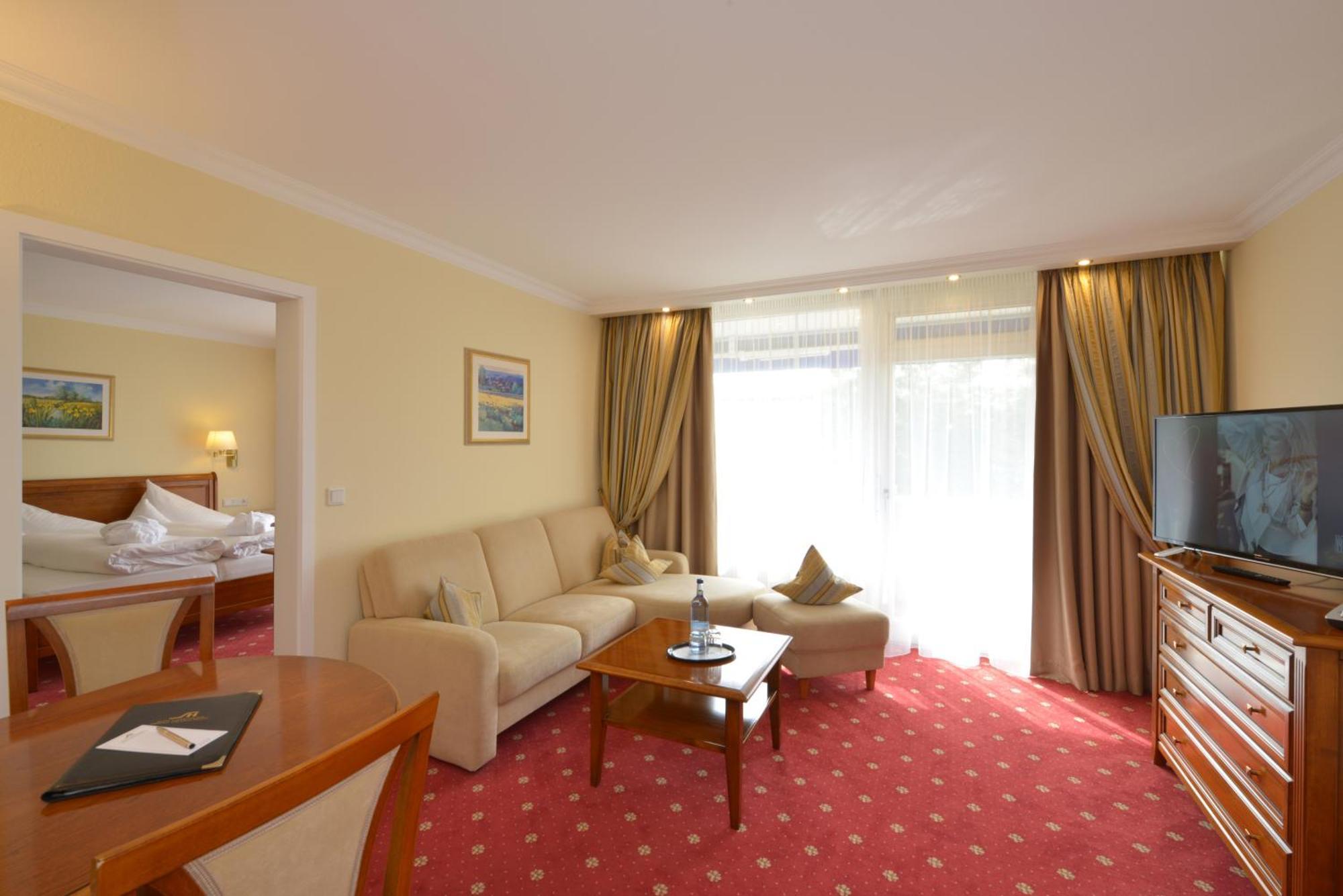 Hotel Schweizer Hof Thermal Und Vital Resort (Adults Only) Бад-Фюссинг Номер фото