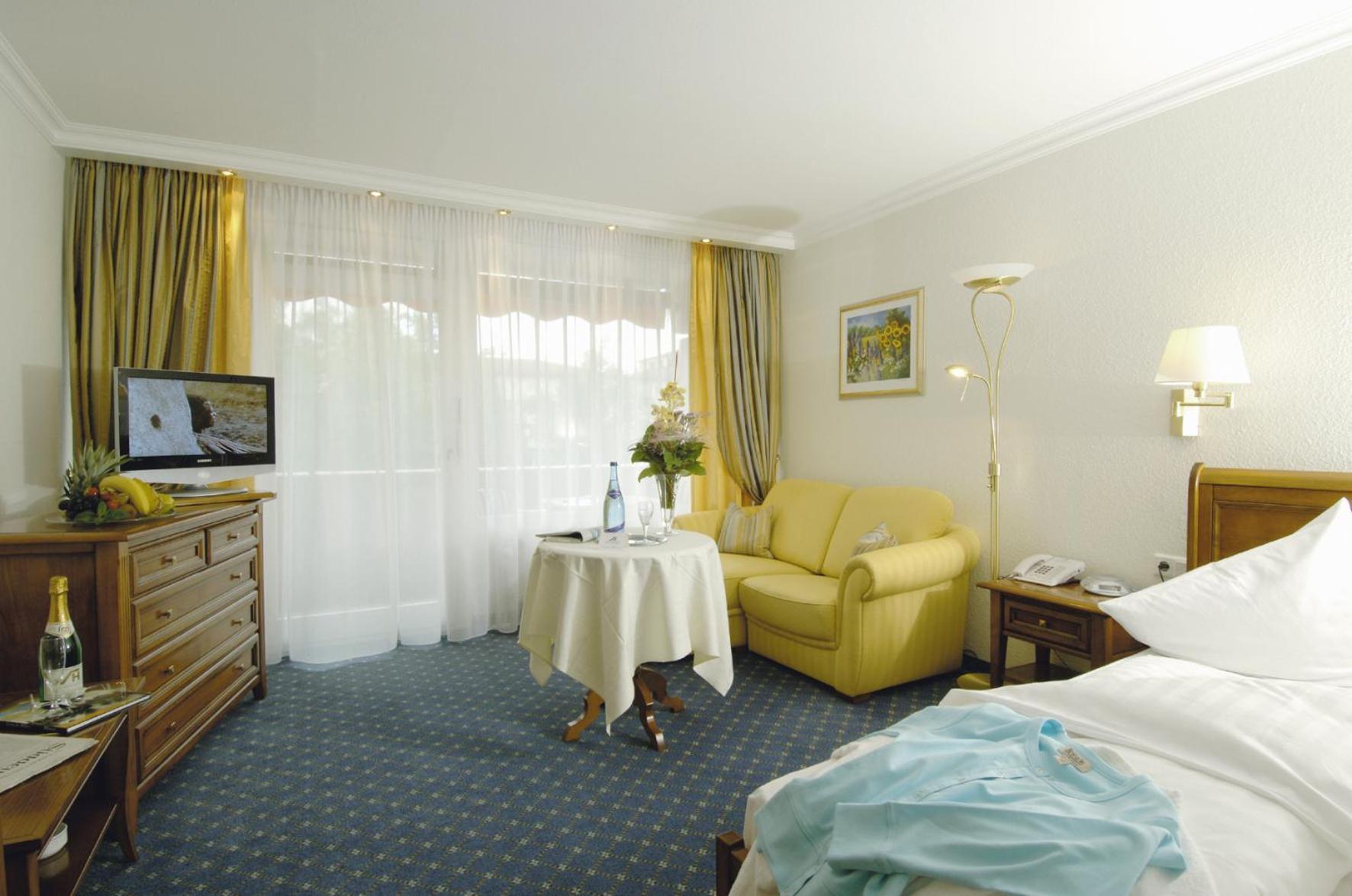 Hotel Schweizer Hof Thermal Und Vital Resort (Adults Only) Бад-Фюссинг Номер фото